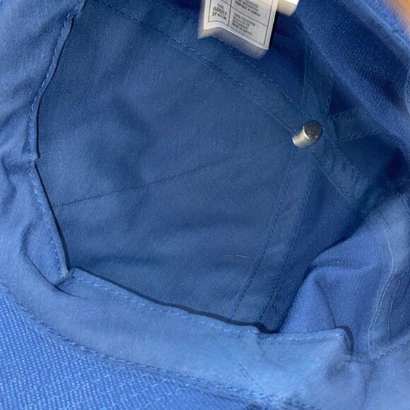 Disney Parks Women's Navy Embroidered Mickey Mouse Baseball Cap Hat 57-61 cm - Picture 10 of 12